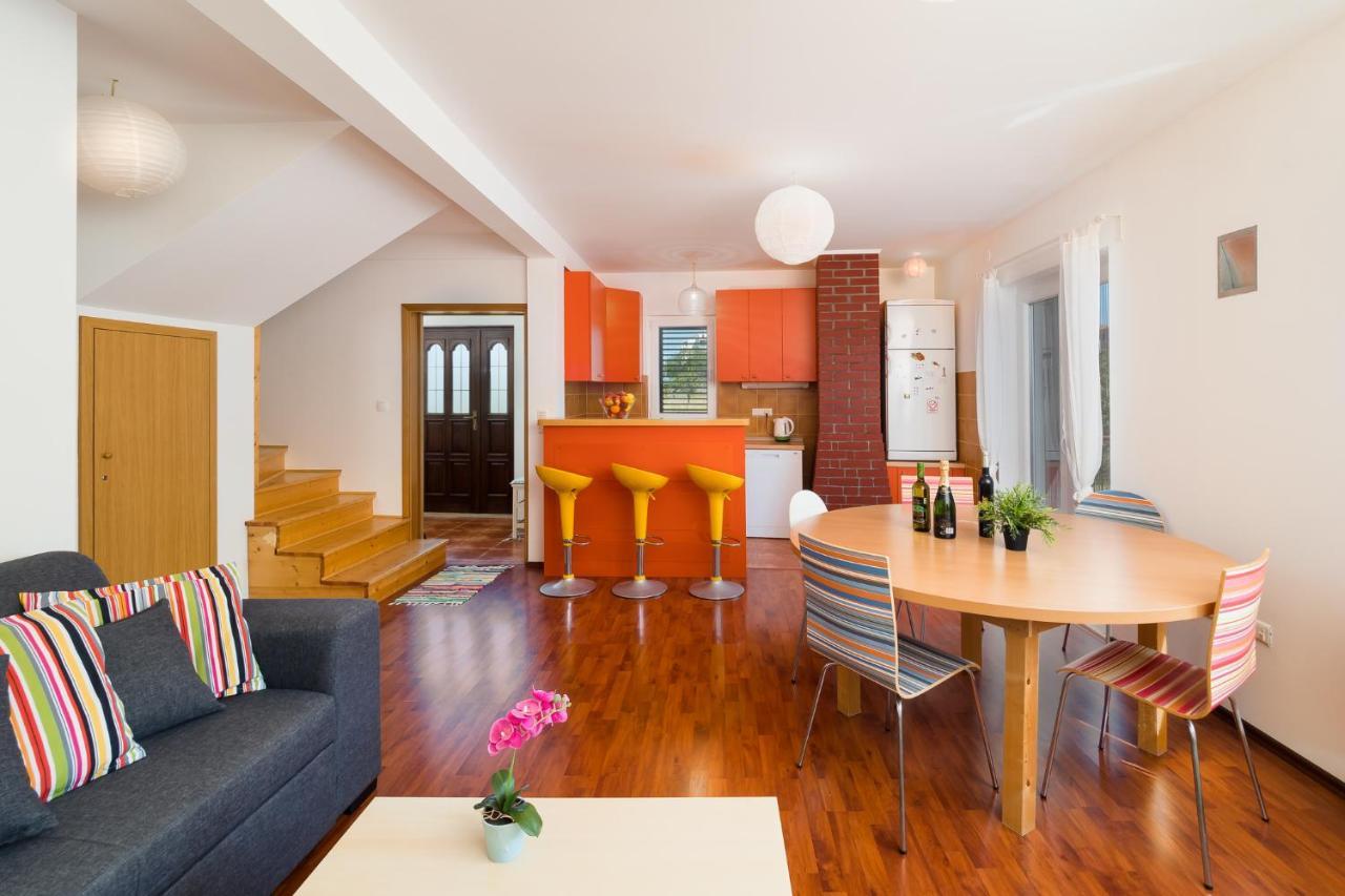 Apartment Bagatin Podstrana Bagian luar foto